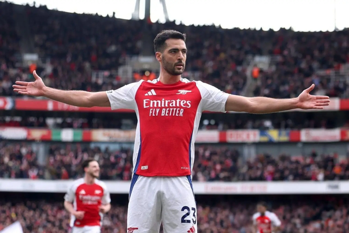 世界杯官方网站-欧冠-勒沃库森VS阿森纳：勒沃库森有四个理由能击败阿森纳|中锋|1/4决赛|巴黎圣日耳曼|皇家马德里|欧冠冠军_新浪体育_新浪新闻