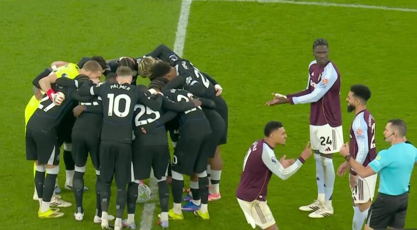 世界杯实时比分-还踢不踢，维拉球员不满切尔西球员在中圈进行集合喊话